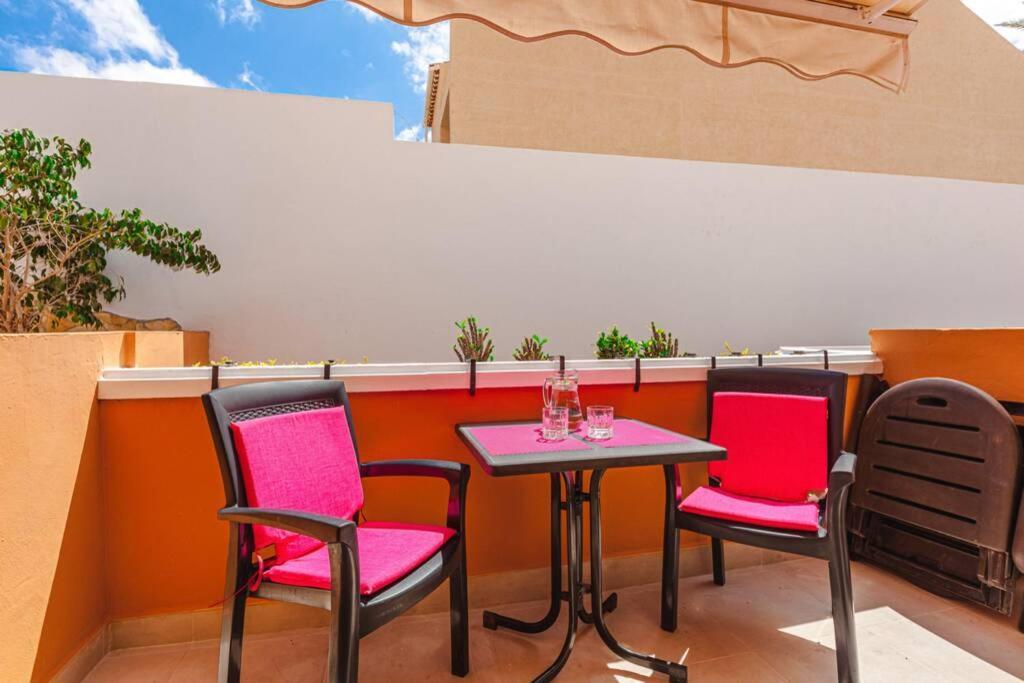 Tenerife Royal Gardens One Bedroom Apartment Playa de las Americas  Exterior photo